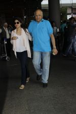 Shamita Shetty snapped at airport on 30th June 2016